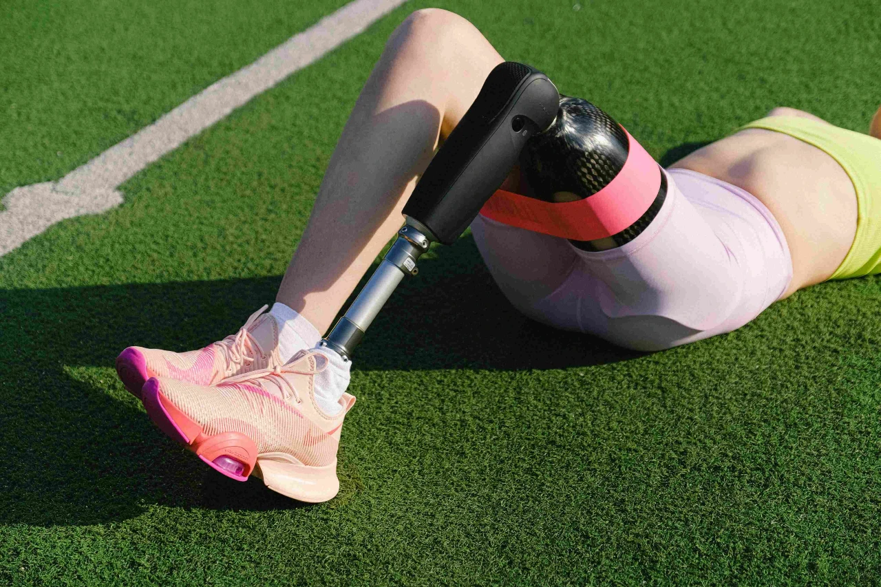 Applications of silicon in medical and healthcare devices AmpleWorldwide 2024